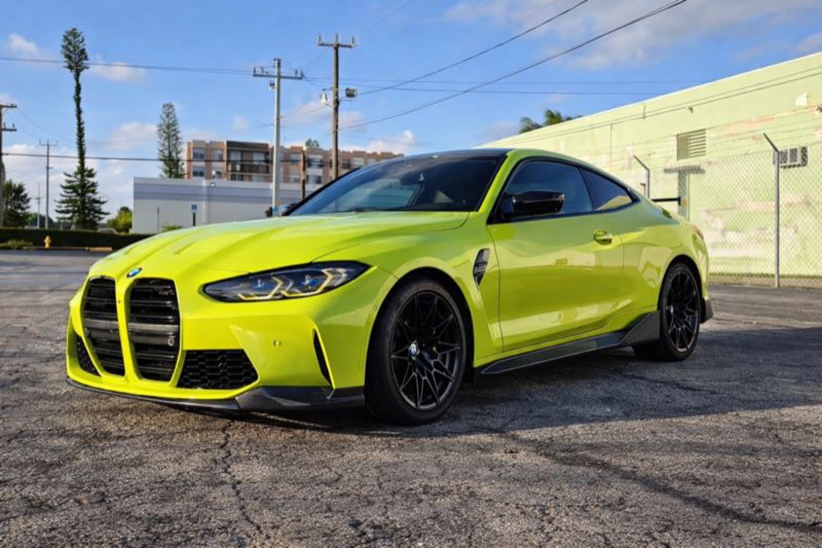 2021 BMW M4 - Yellow